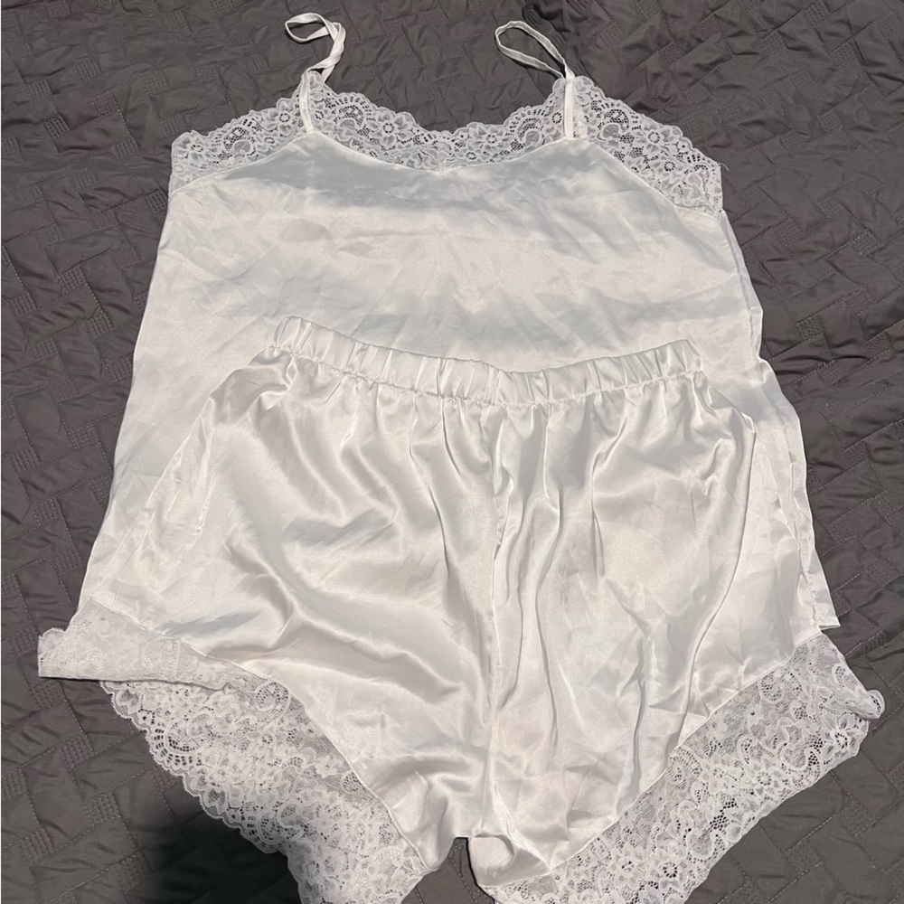NWOT pajama set